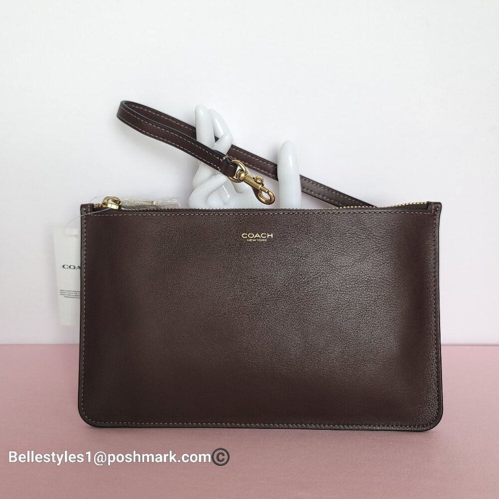 COACH Natural Grain Leather Top-Zip Pouch with Dog-clip Leash- Maple color⭐ - Picture 2 of 16